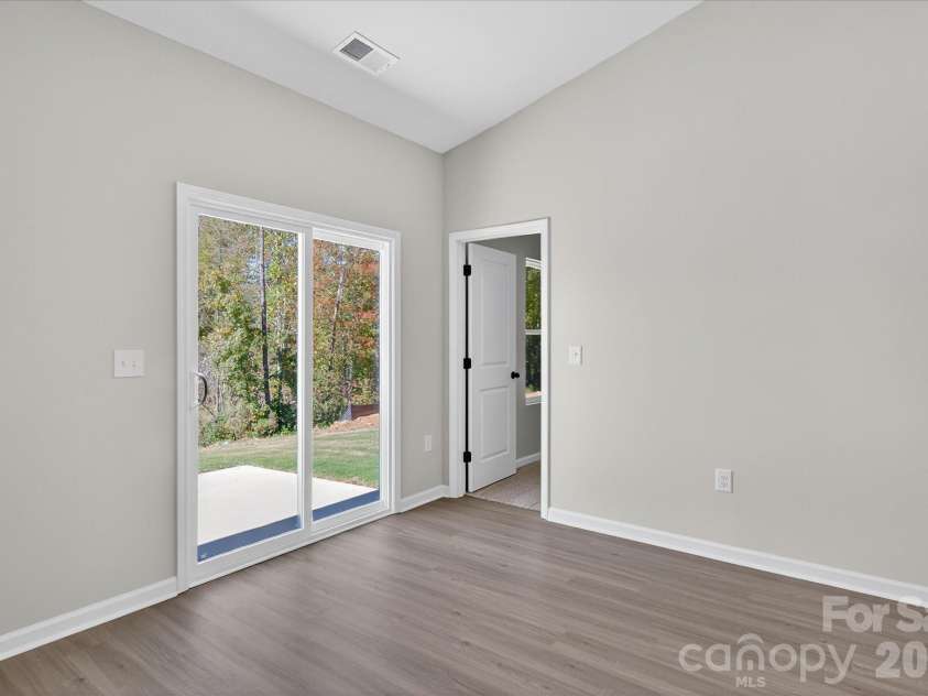3625 Saddlebred Drive, Gastonia, NC 28052.  MLS# CAR4393086, YatesRealty ID 30933. 