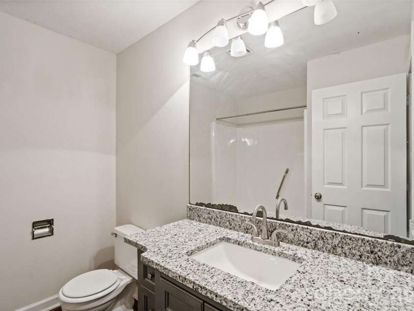 5516 Ilford Street, Charlotte, NC 28215.  MLS# CAR4393005, YatesRealty ID 30934. 