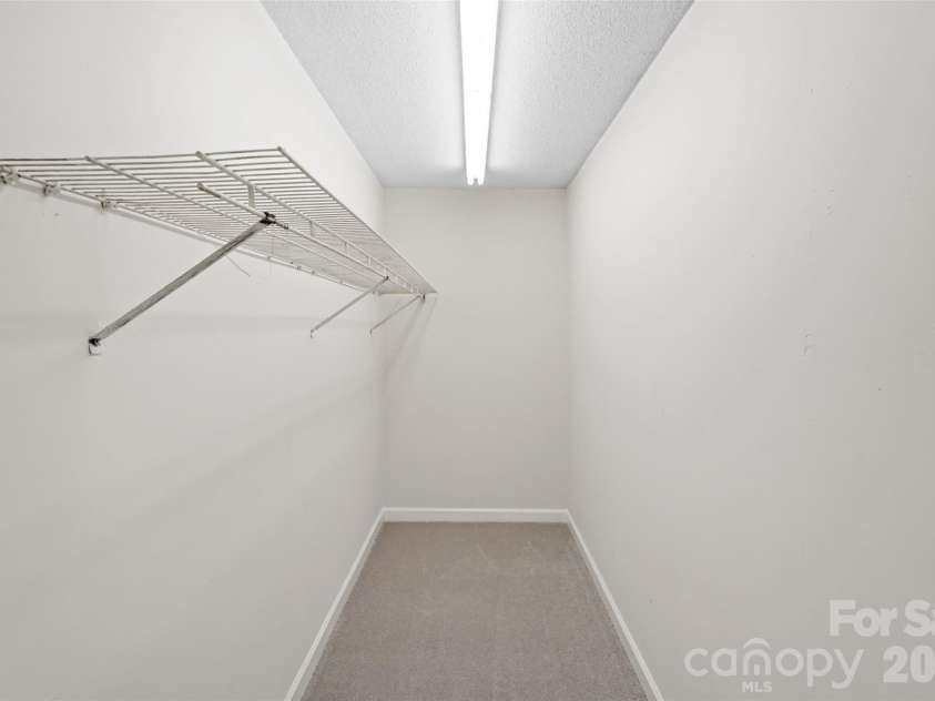 5516 Ilford Street, Charlotte, NC 28215.  MLS# CAR4393005, YatesRealty ID 30934. 