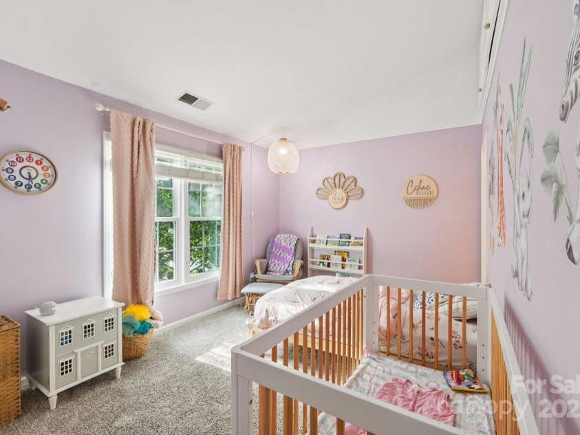 4711 Brownes Ferry Road, Charlotte, NC 28269.  MLS# CAR4288809, YatesRealty ID 30935. 