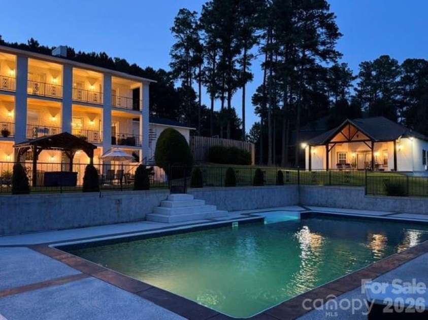 615 Kenway Loop, Mooresville, NC 28117.  MLS# CAR4390564, YatesRealty ID 30936. 