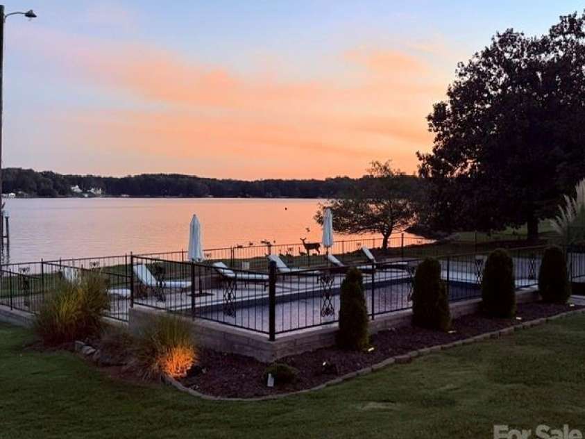 615 Kenway Loop, Mooresville, NC 28117.  MLS# CAR4390564, YatesRealty ID 30936. 