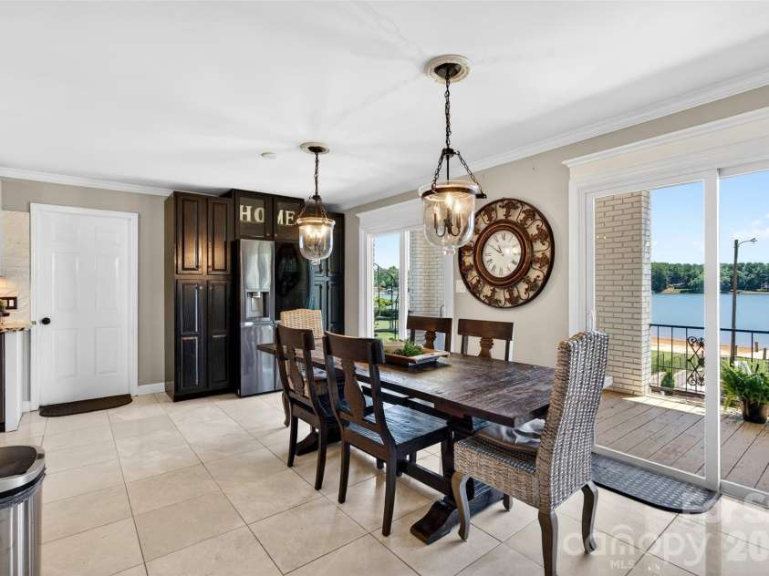 615 Kenway Loop, Mooresville, NC 28117.  MLS# CAR4390564, YatesRealty ID 30936. Dining w/ view