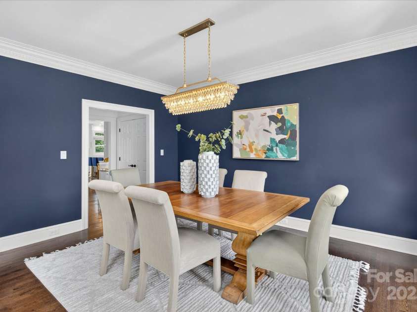 7007 Golden Rain Court, Charlotte, NC 28277.  MLS# CAR4288408, YatesRealty ID 30936. Elegant Dining Room that is conveniently adjacent to the Kitchen