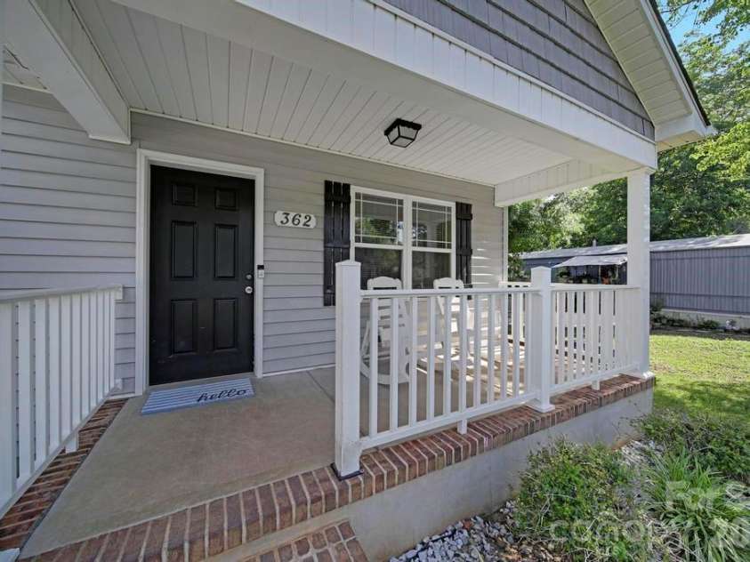 362 Sharpe Street, Mooresville, NC 28115.  MLS# CAR4392845, YatesRealty ID 30937. 