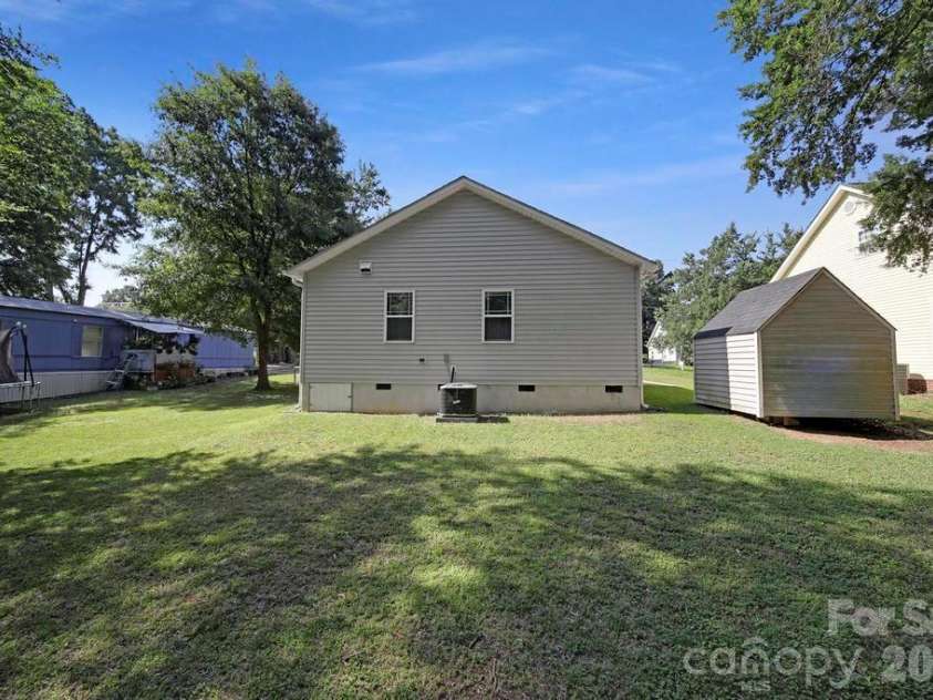 362 Sharpe Street, Mooresville, NC 28115.  MLS# CAR4392845, YatesRealty ID 30937. 