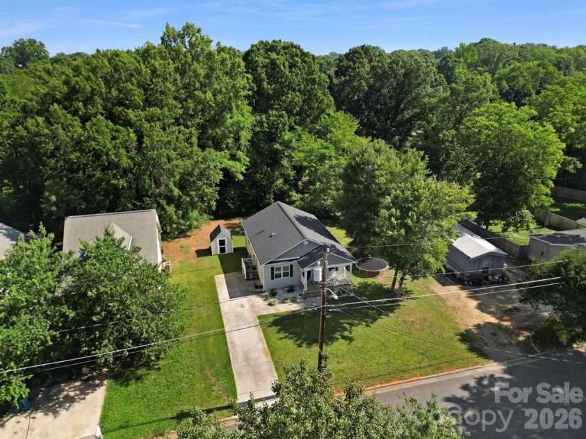 362 Sharpe Street, Mooresville, NC 28115.  MLS# CAR4392845, YatesRealty ID 30937. 