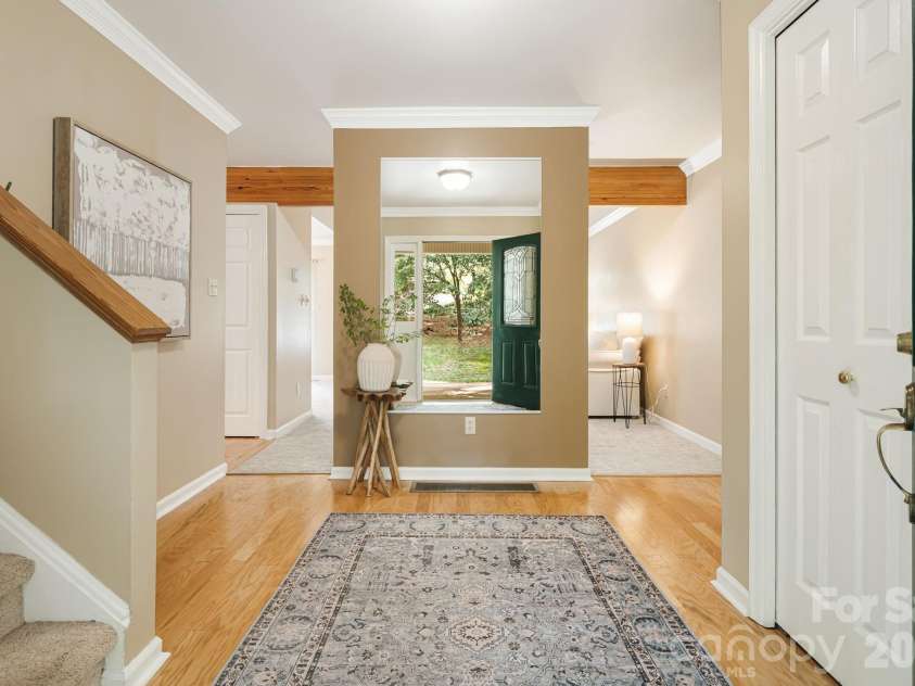 212 Riva Ridge Drive, Fairview, NC 28730.  MLS# CAR4390923, YatesRealty ID 30938. 