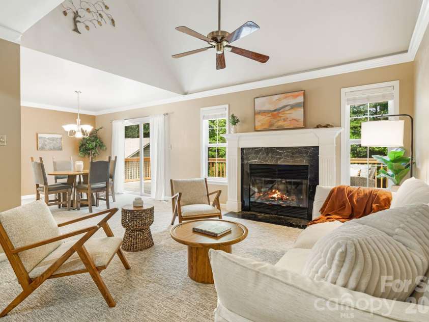 212 Riva Ridge Drive, Fairview, NC 28730.  MLS# CAR4390923, YatesRealty ID 30938. 