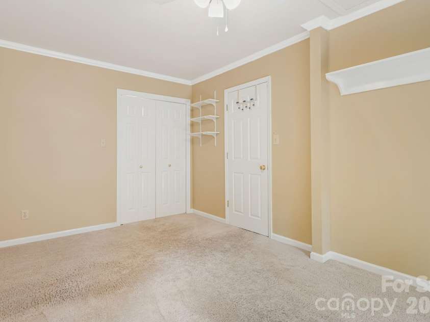 212 Riva Ridge Drive, Fairview, NC 28730.  MLS# CAR4390923, YatesRealty ID 30938. 