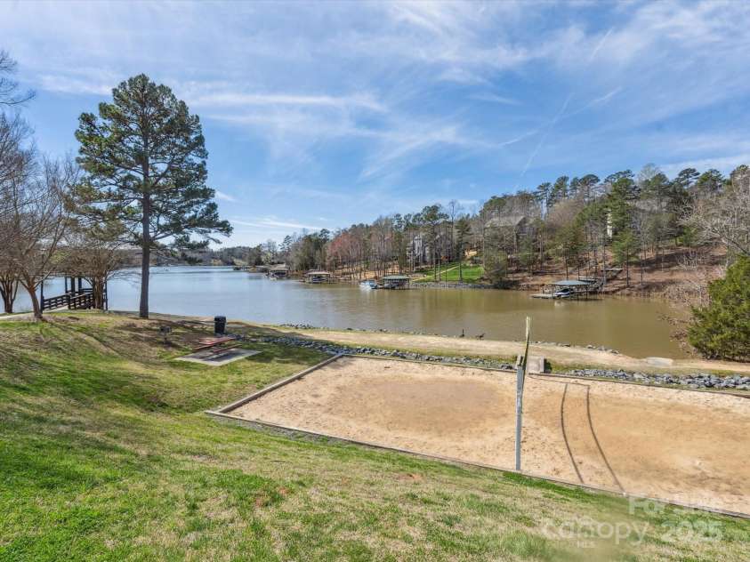 9111 Windjammer Drive, Tega Cay, SC 29708.  MLS# CAR4277508, YatesRealty ID 30939. 