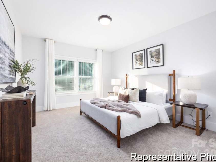 147 Borders Street, Statesville, NC 28677.  MLS# CAR4341771, YatesRealty ID 3094. 