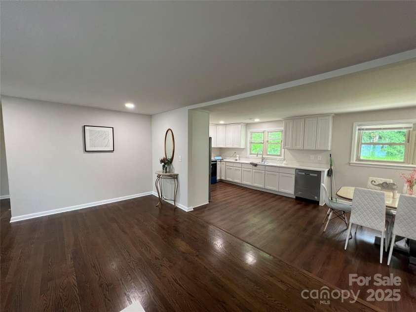 304 Westside Drive, Shelby, NC 28152.  MLS# CAR4239707, YatesRealty ID 3094. 