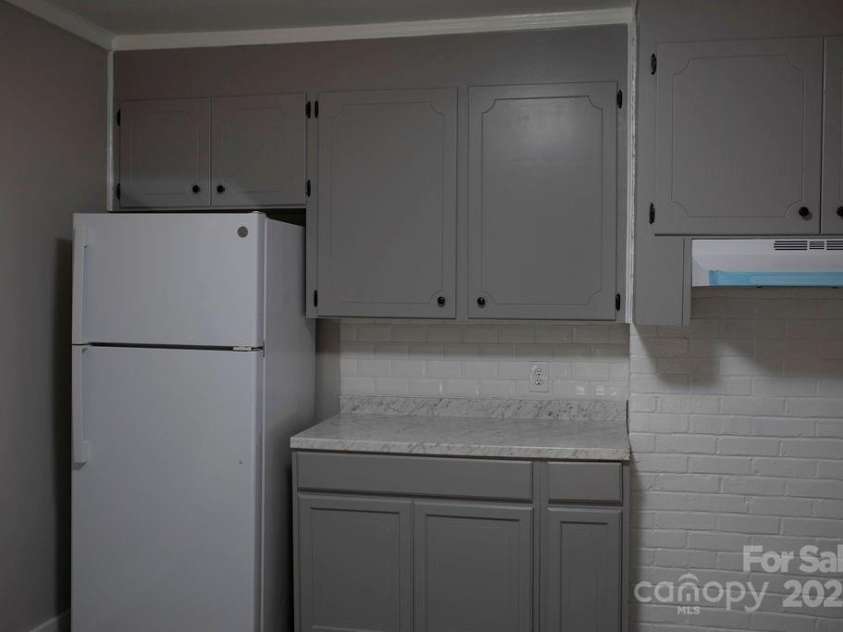 1250 Hampton Grace Avenue, Lancaster, SC 29720.  MLS# CAR4264434, YatesRealty ID 30940. 