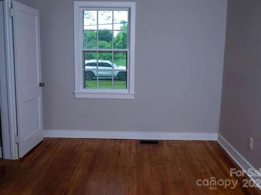 1250 Hampton Grace Avenue, Lancaster, SC 29720.  MLS# CAR4264434, YatesRealty ID 30940. 