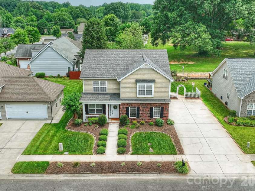 315 Wendover Drive, Locust, NC 28097.  MLS# CAR4391578, YatesRealty ID 30941. 
