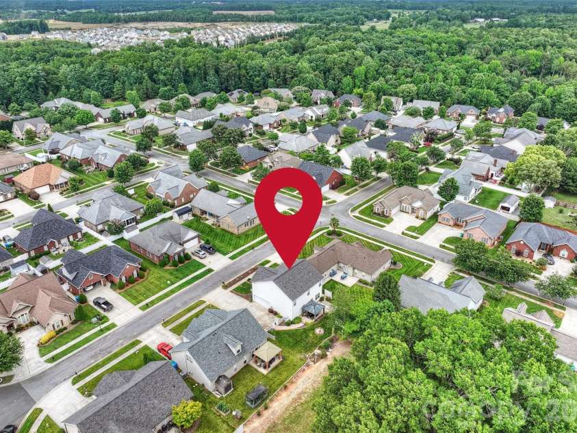 315 Wendover Drive, Locust, NC 28097.  MLS# CAR4391578, YatesRealty ID 30941. 