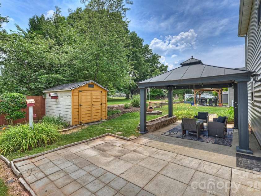 315 Wendover Drive, Locust, NC 28097.  MLS# CAR4391578, YatesRealty ID 30941. Patio