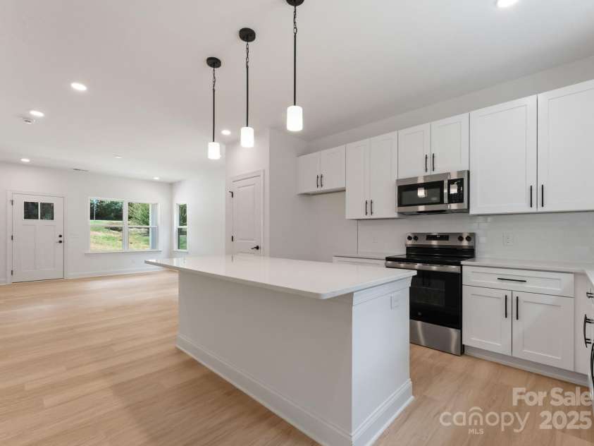 103 Emily Circle, Mooresville, NC 28115.  MLS# CAR4277001, YatesRealty ID 30943. 