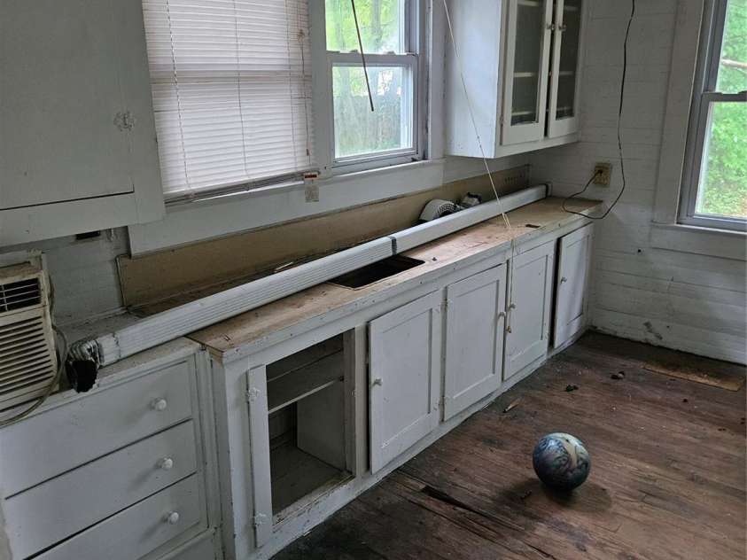 315 North Street, Belmont, NC 28012.  MLS# CAR4386503, YatesRealty ID 30943. 