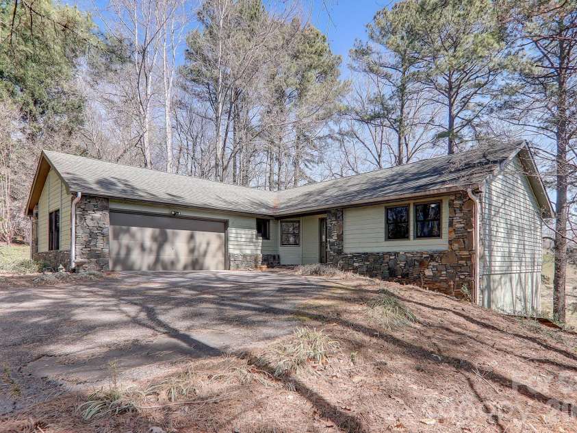 225 Sheepnose Drive, Lake Lure, NC 28746.  MLS# CAR4362249, YatesRealty ID 30944. 