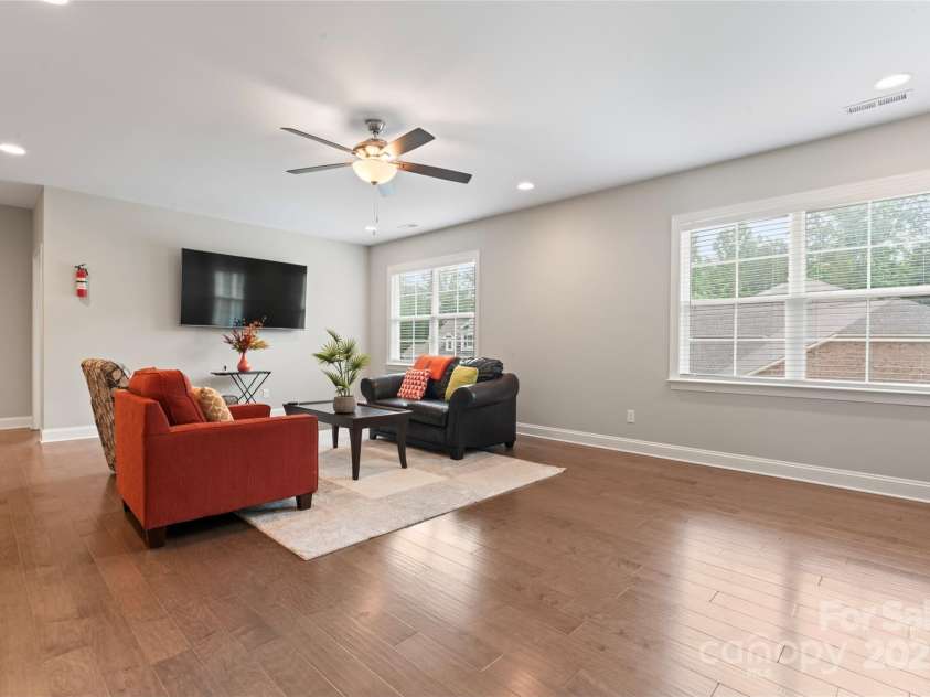 4008 Pinot Way, Fort Mill, SC 29707.  MLS# CAR4268803, YatesRealty ID 30944. Plenty of space in the loft/bonus room for movie night, or games