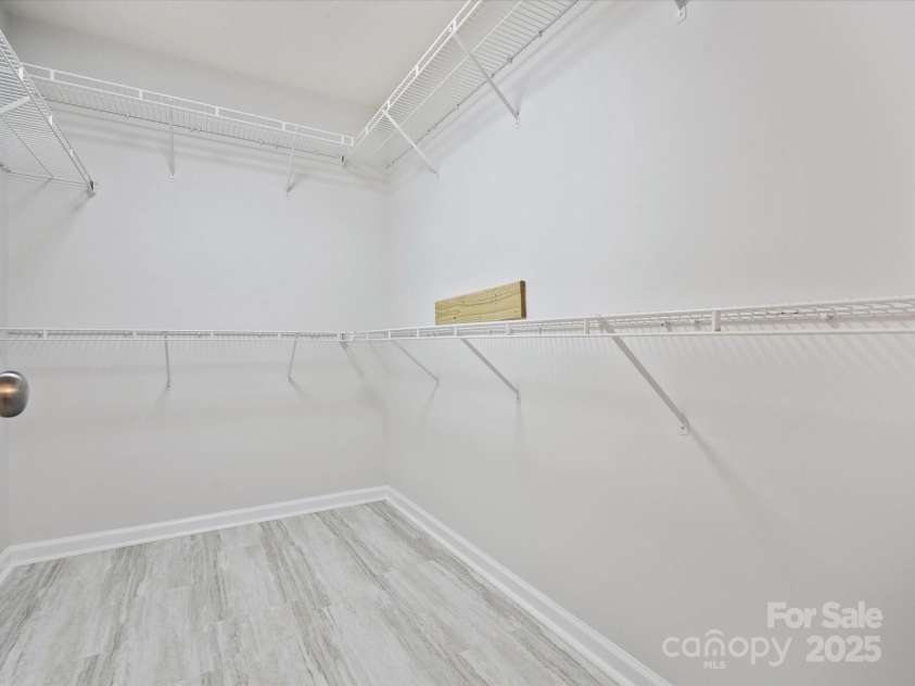 3512 Arborhill Road, Charlotte, NC 28270.  MLS# CAR4285595, YatesRealty ID 30945. 