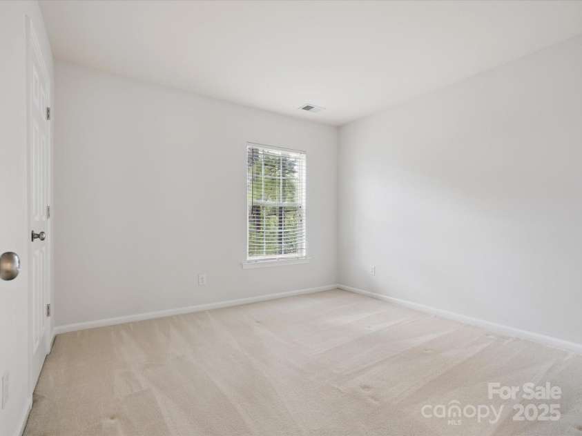 3512 Arborhill Road, Charlotte, NC 28270.  MLS# CAR4285595, YatesRealty ID 30945. 