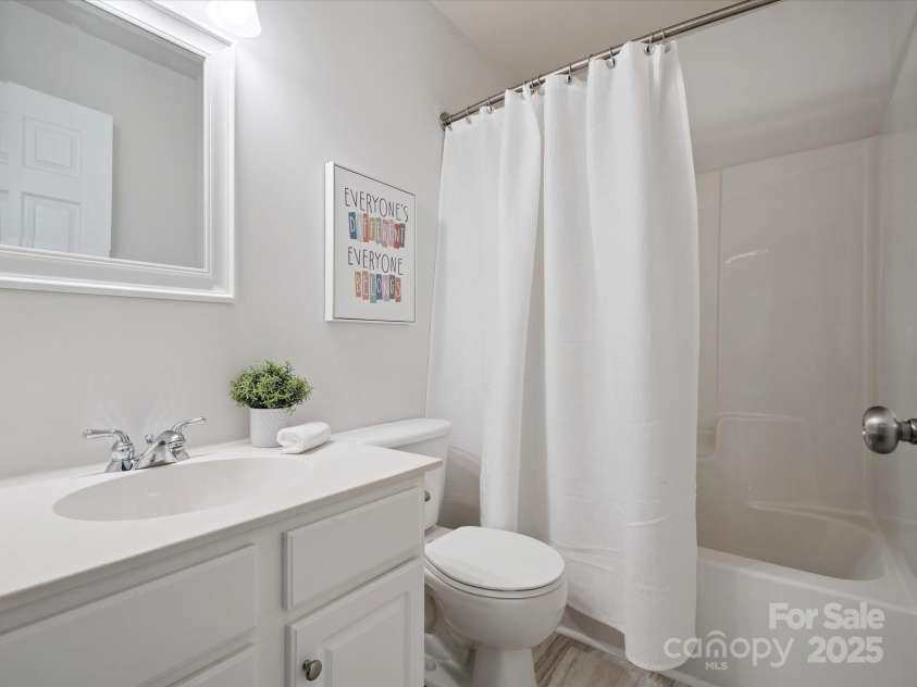 3512 Arborhill Road, Charlotte, NC 28270.  MLS# CAR4285595, YatesRealty ID 30945. 