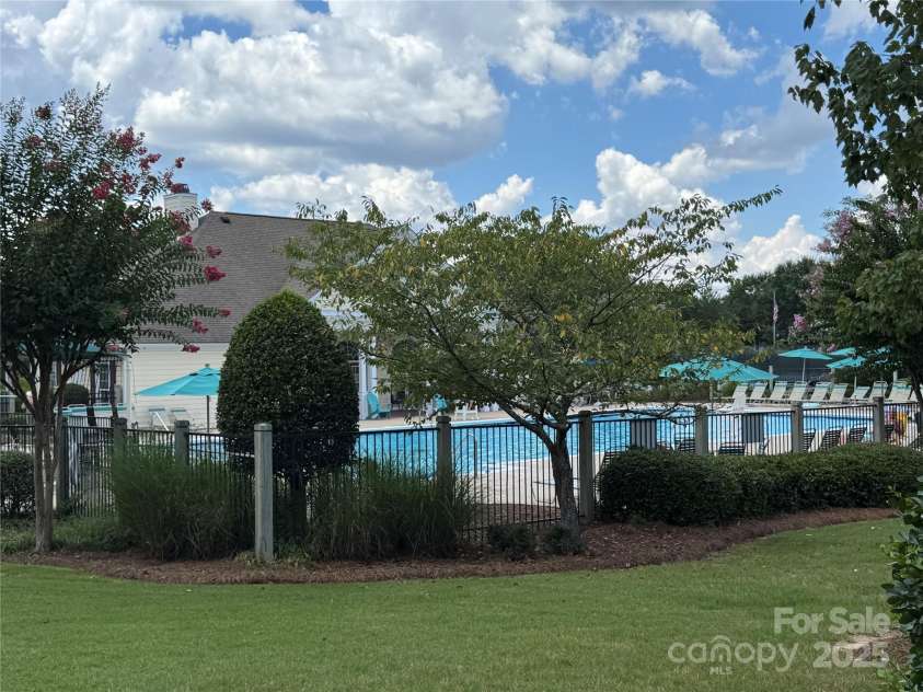 3512 Arborhill Road, Charlotte, NC 28270.  MLS# CAR4285595, YatesRealty ID 30945. 