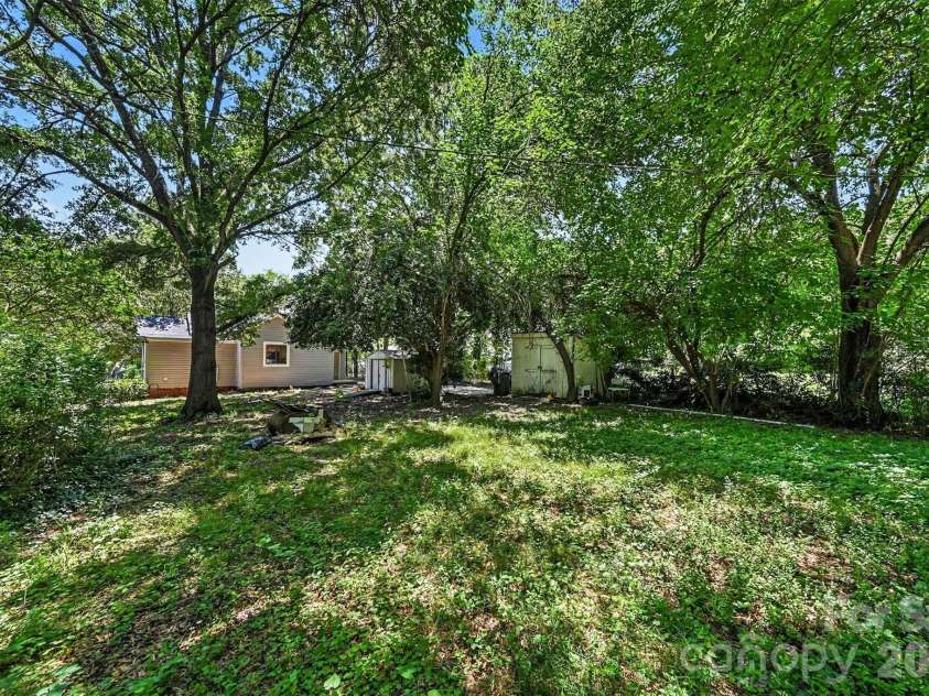 1 Bird Street, Rock Hill, SC 29730.  MLS# CAR4390414, YatesRealty ID 30946. 