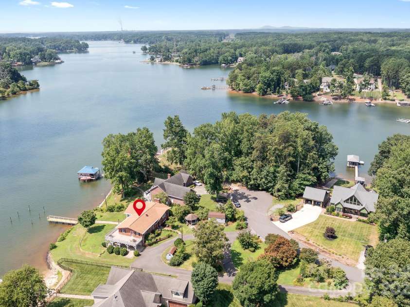 177 Brer Fox Trail, Troutman, NC 28166.  MLS# CAR4284185, YatesRealty ID 30946. 
