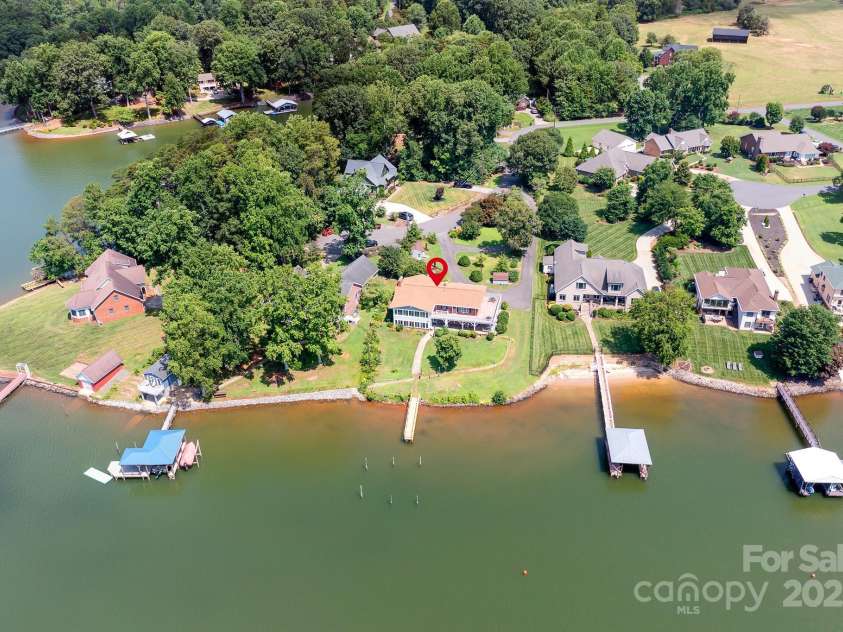177 Brer Fox Trail, Troutman, NC 28166.  MLS# CAR4284185, YatesRealty ID 30946. 