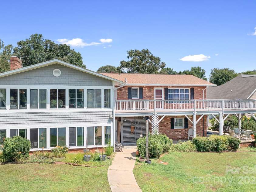 177 Brer Fox Trail, Troutman, NC 28166.  MLS# CAR4284185, YatesRealty ID 30946. 