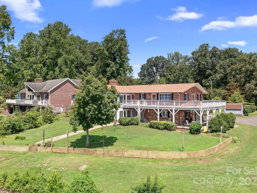177 Brer Fox Trail, Troutman, NC 28166.  MLS# CAR4284185, YatesRealty ID 30946. 