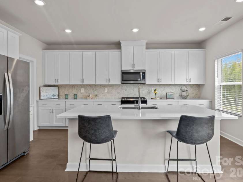 160 Shepherds Landing Drive, Mooresville, NC 28115.  MLS# CAR4409755, YatesRealty ID 30947. 