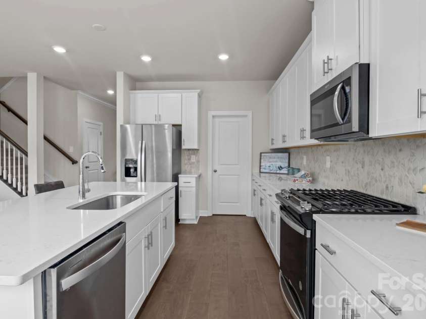 160 Shepherds Landing Drive, Mooresville, NC 28115.  MLS# CAR4409755, YatesRealty ID 30947. 