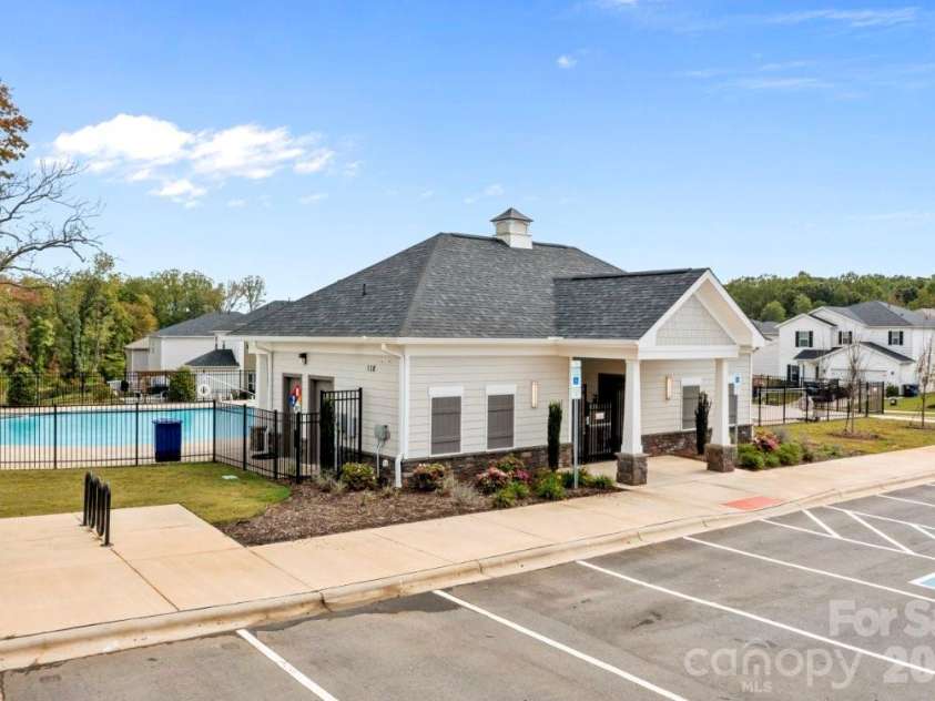 160 Shepherds Landing Drive, Mooresville, NC 28115.  MLS# CAR4409755, YatesRealty ID 30947. 