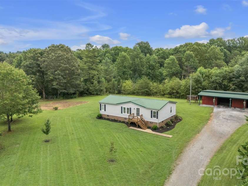 178 Steve Watts Drive, Taylorsville, NC 28681.  MLS# CAR4290079, YatesRealty ID 30948. 