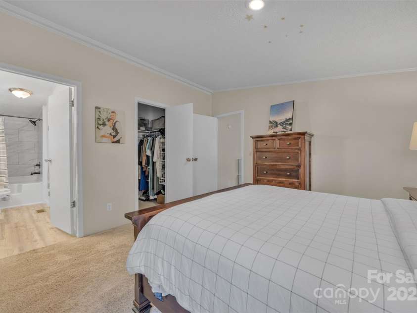 178 Steve Watts Drive, Taylorsville, NC 28681.  MLS# CAR4290079, YatesRealty ID 30948. 