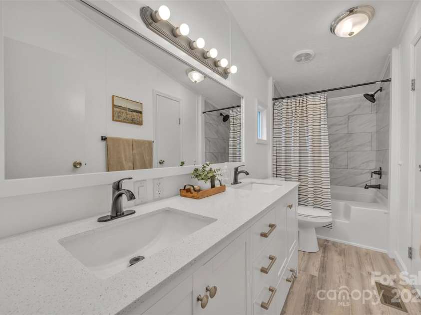 178 Steve Watts Drive, Taylorsville, NC 28681.  MLS# CAR4290079, YatesRealty ID 30948. 