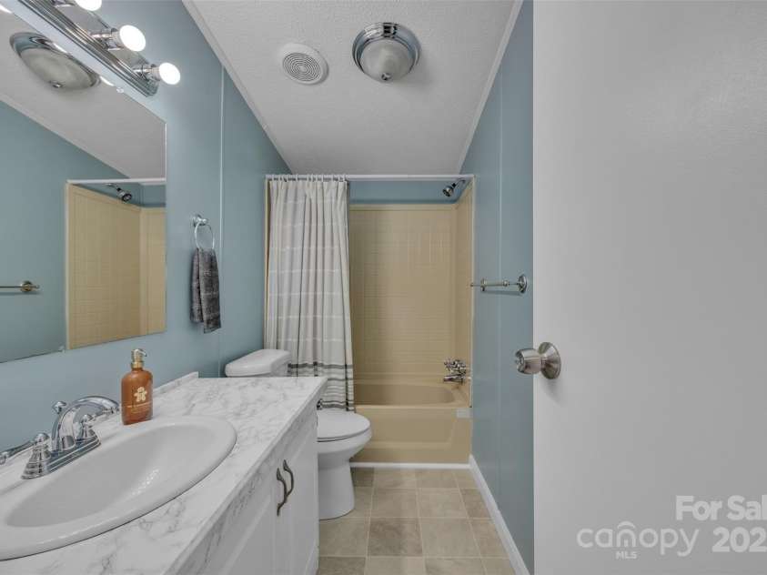 178 Steve Watts Drive, Taylorsville, NC 28681.  MLS# CAR4290079, YatesRealty ID 30948. 