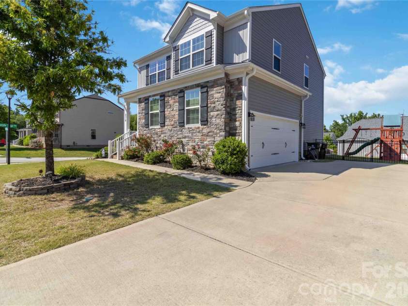 874 Windblown Place, Rock Hill, SC 29730.  MLS# CAR4384991, YatesRealty ID 30948. 