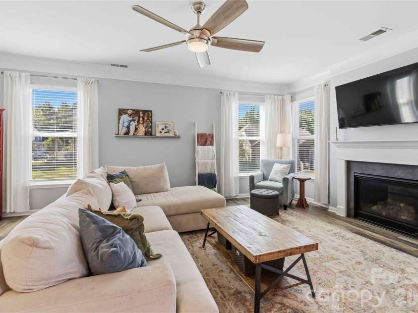874 Windblown Place, Rock Hill, SC 29730.  MLS# CAR4384991, YatesRealty ID 30948. 