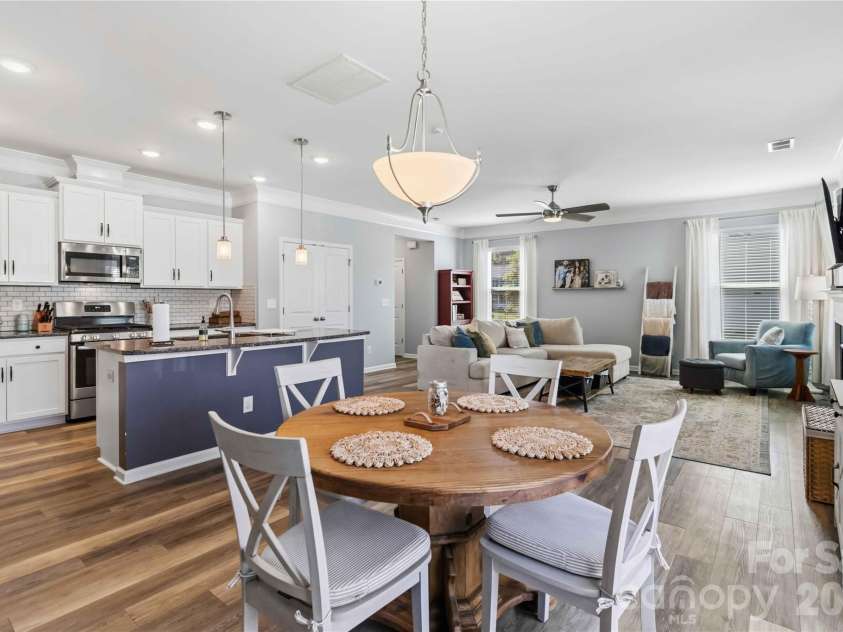 874 Windblown Place, Rock Hill, SC 29730.  MLS# CAR4384991, YatesRealty ID 30948. 