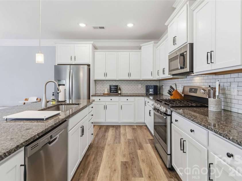 874 Windblown Place, Rock Hill, SC 29730.  MLS# CAR4384991, YatesRealty ID 30948. 