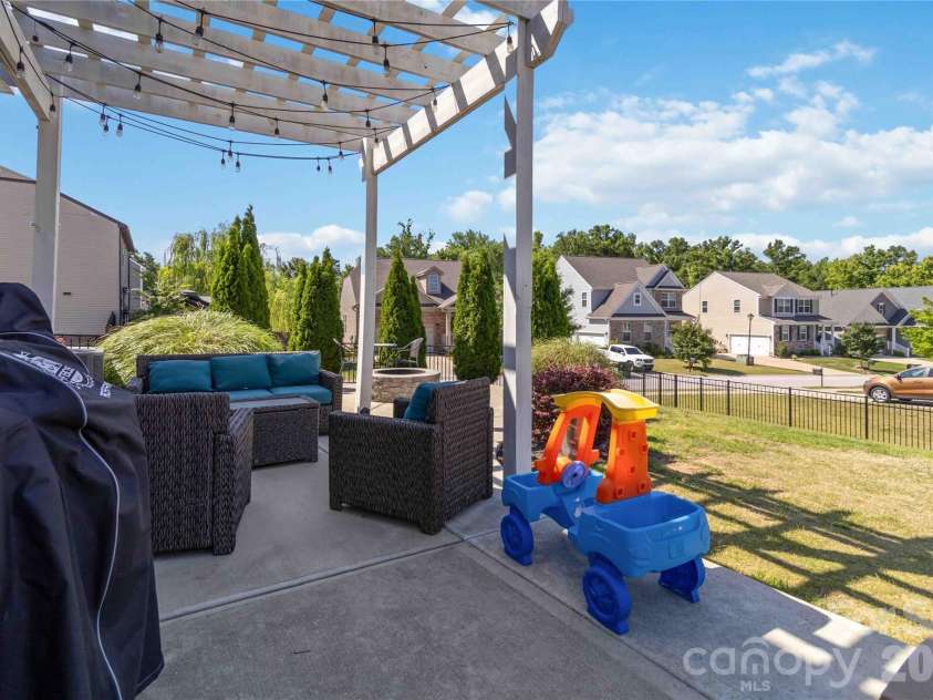 874 Windblown Place, Rock Hill, SC 29730.  MLS# CAR4384991, YatesRealty ID 30948. 