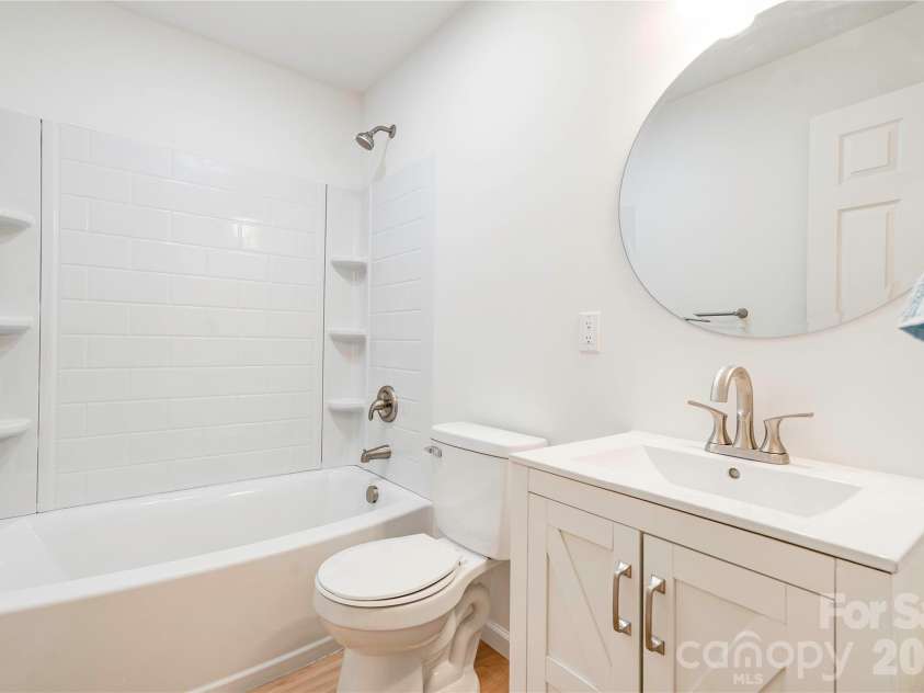 2994 Lutz Boulevard, Newton, NC 28658.  MLS# CAR4392327, YatesRealty ID 30949. 