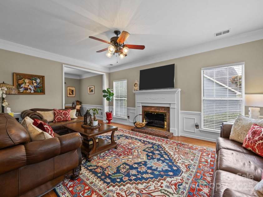 2919 Redfield Drive, Charlotte, NC 28270.  MLS# CAR4284513, YatesRealty ID 30950. LGreat Room w/Gas Fireplace