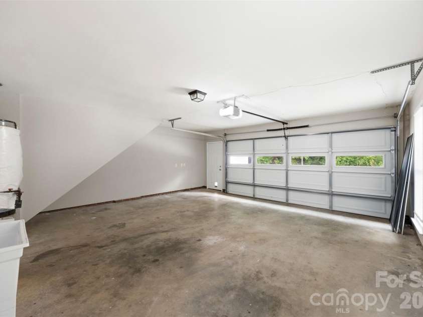303 Brook Valley Drive, Salisbury, NC 28147.  MLS# CAR4390737, YatesRealty ID 30951. 